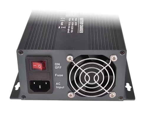 chargeur de batterie de C.C à C.A. de chargeur de batterie de 12V 30A Lifepo4 pour des batteries de phosphate de fer de lithium