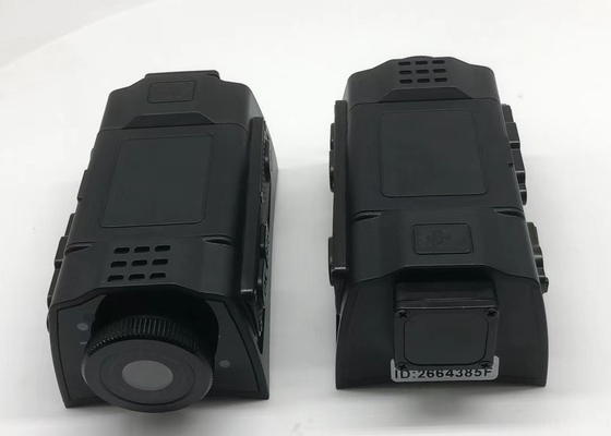 2G + 16G Caméra de casque Bluetooth de vision nocturne laser avec une distance totale d'obscurité de 10M
