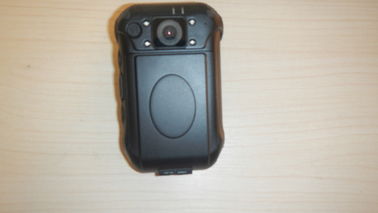 Lumière imperméable de la caméra 10W de corps, caméra de casque de police avec le moniteur de 2,0 pouces