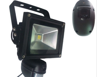 La caméra de lumière de PIR 720P 24 heures d'énergie de caméra d'alimentation avec détectent le pixel méga de la caméra caché par caméra 1,3 de lampe de mouvement