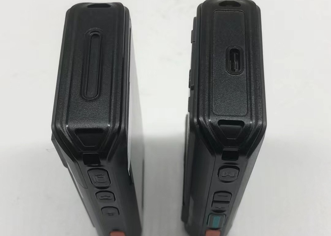 Caméra portée sur le corps 5G de 7000 mah avec mémoire interne 2G 16G et projecteur et projecteur LED de 1,5 W